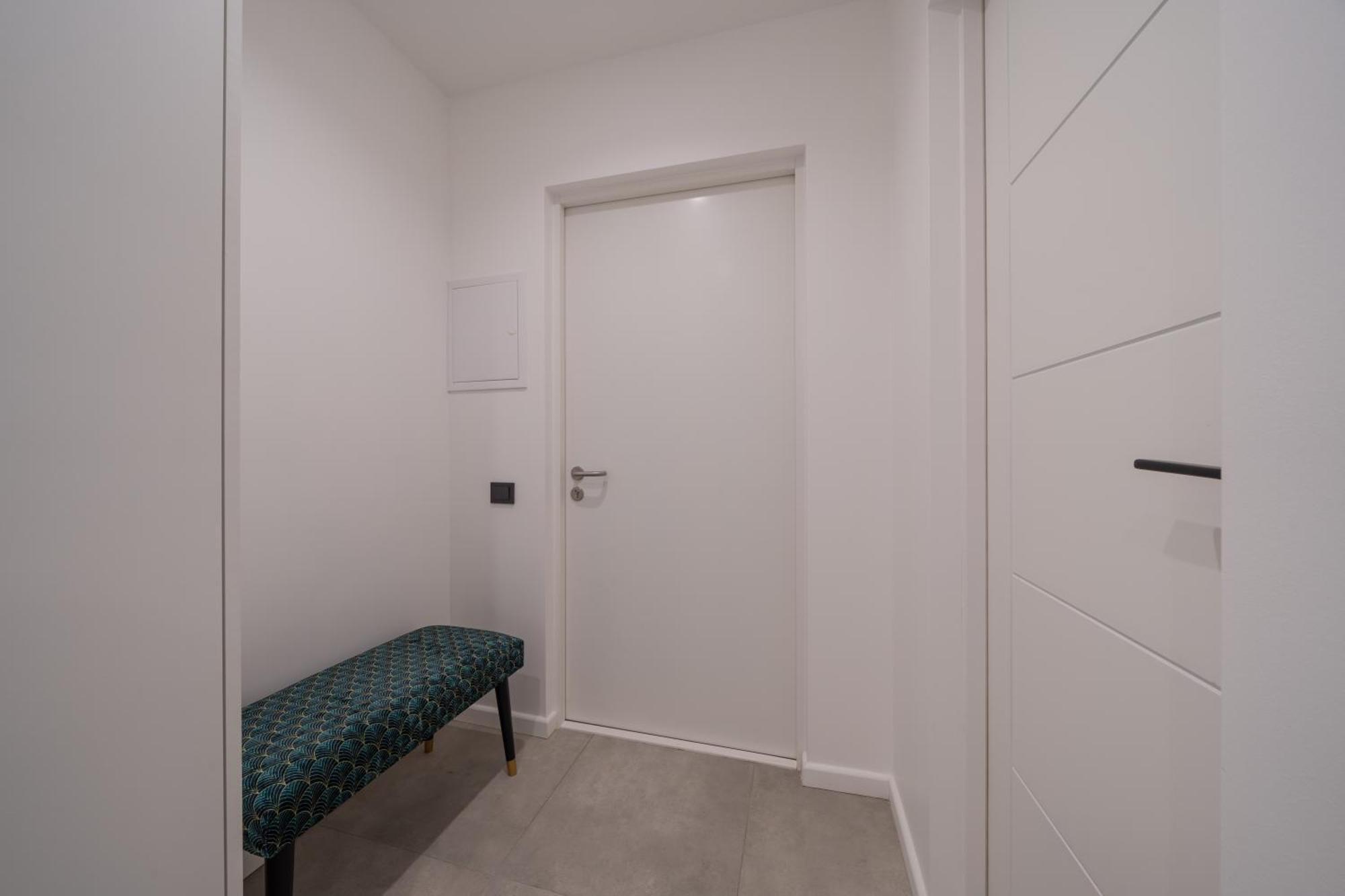 Mucenieku Street 1-Bedroom Stylish Apartment Рига Экстерьер фото