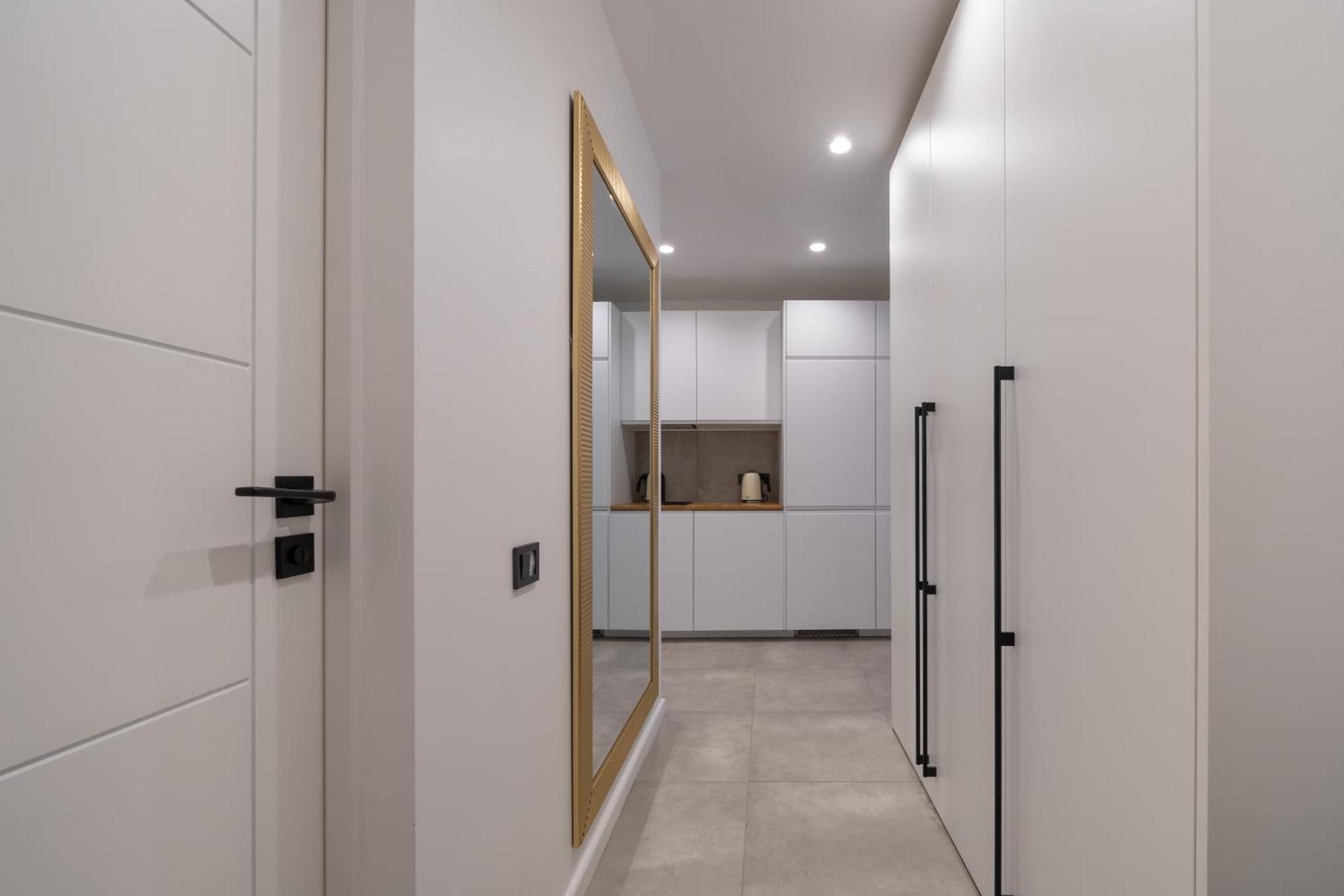 Mucenieku Street 1-Bedroom Stylish Apartment Рига Экстерьер фото