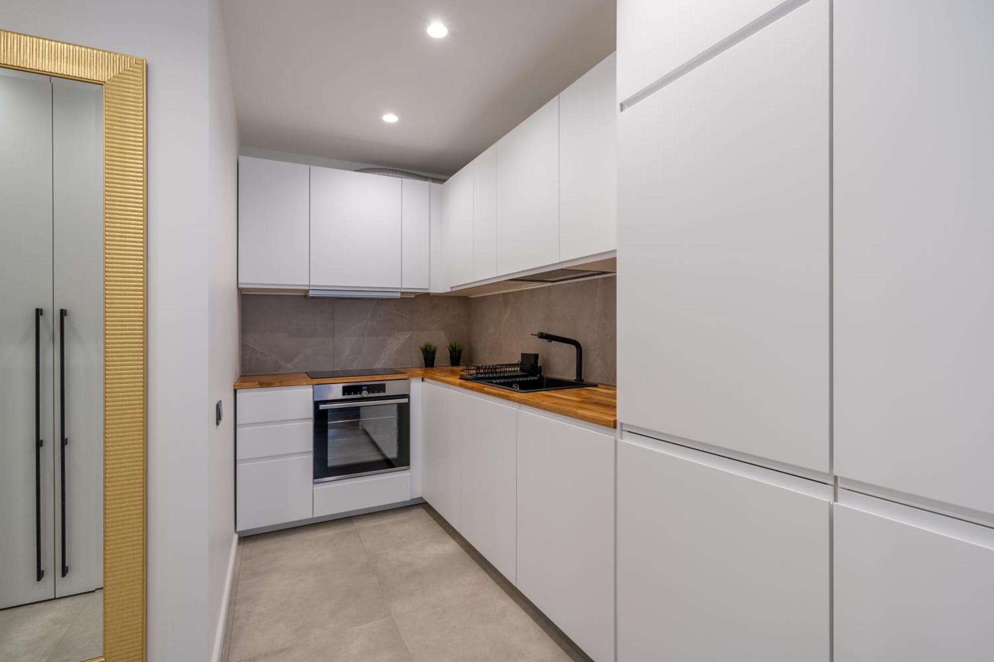 Mucenieku Street 1-Bedroom Stylish Apartment Рига Экстерьер фото